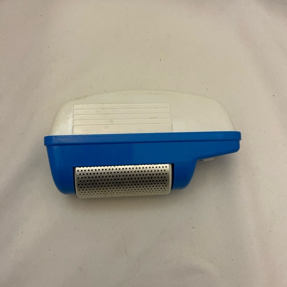 FISHER PRICE 1991 FUN SHAVING KIT REPLACEMENT PART TOY SHAVER NO SOUND - Picture 2 of 8